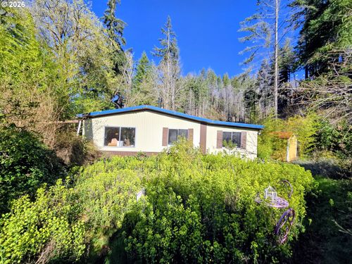 47995 Mckenzie Hwy, Vida, OR, 97488 | Card Image