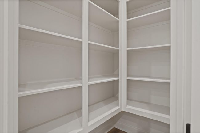 Pantry | Image 17
