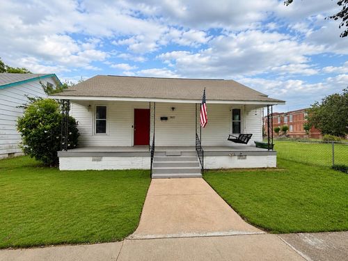 3827 1st Ave, Columbus, GA, 31904-6902 | Card Image