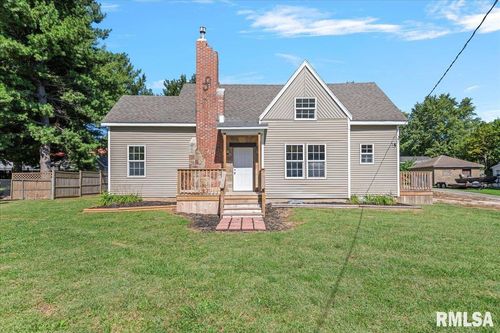 116 E Center St, Mount Auburn, IL, 62547-9703 | Card Image