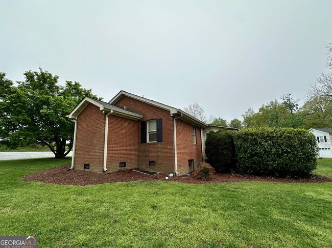 2486 Hilltop Dr, House other with 4 bedrooms, 2 bathrooms and null parking in Buchanan GA | Image 5