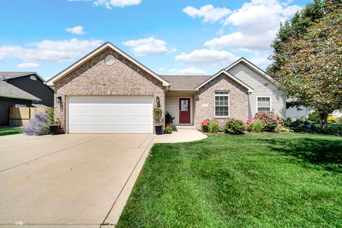 611 E Valparaiso St, Westville, IN, 46391 | Card Image