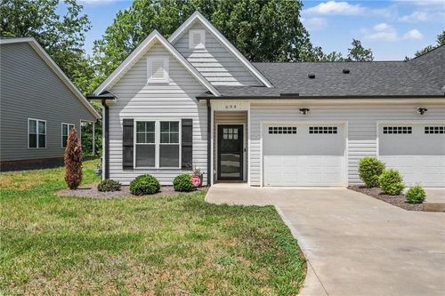 694 W Lee Ave, Yadkinville, NC, 27055-7673 | Card Image