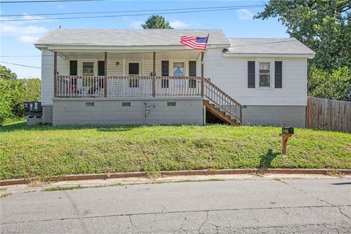 412 Victor St, Eden, NC, 27288-3234 | Card Image