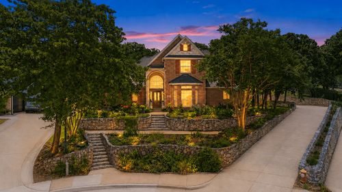 816 Lake View Ct E, Crowley, TX, 76036-3958 | Card Image