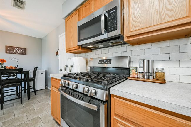Kitchen | Image 11