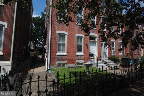 317 E Union St, BURLINGTON, NJ, 08016-1718 | Card Image