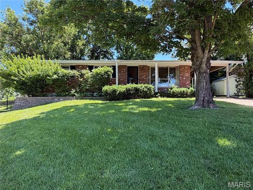 3006 Rodapa Dr, Saint Louis, MO, 63125-3957 | Card Image