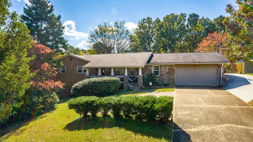 3315 Oak Burr Dr, Chattanooga, TN, 37419-1119 | Card Image