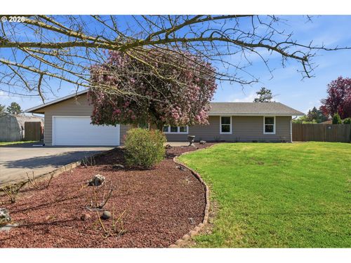 1270 Ne Blossom Dr, McMinnville, OR, 97128 | Card Image
