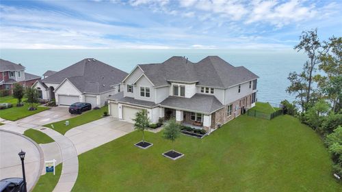 13246 Westmont Heights Ln, Houston, TX, 77044-4074 | Card Image