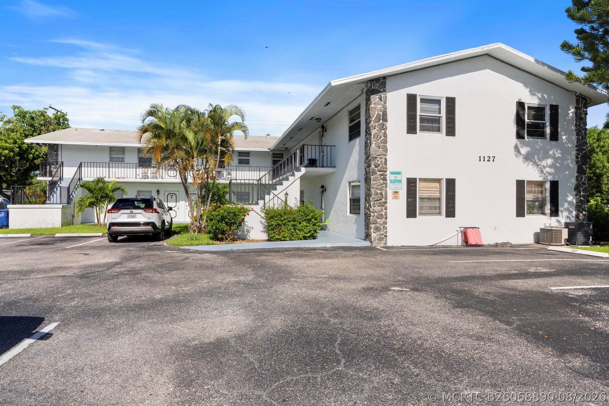 Residential in Lake Worth Beach