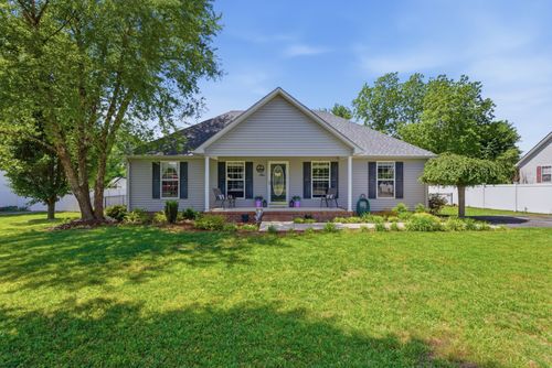 145 Greenwood Dr, Smithville, TN, 37166-3138 | Card Image