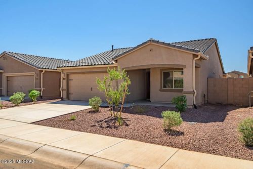 21957 E Wayward Ln, Red Rock, AZ, 85145-4065 | Card Image