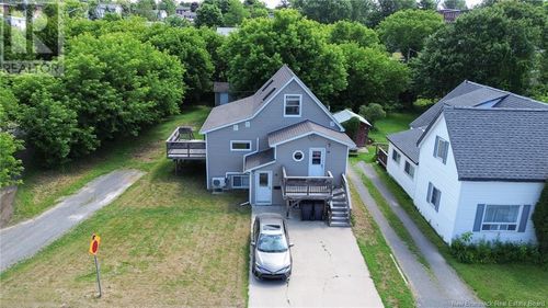 14 Morrison St, Fredericton, NB, E3A4L9 | Card Image