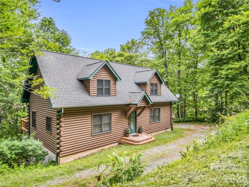 145 Lucas Ln, Mars Hill, NC, 28754-5604 | Card Image