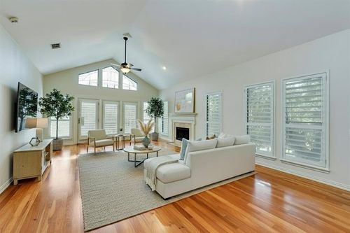 3509 Fawn Trl, Austin, TX, 78746-1463 | Card Image