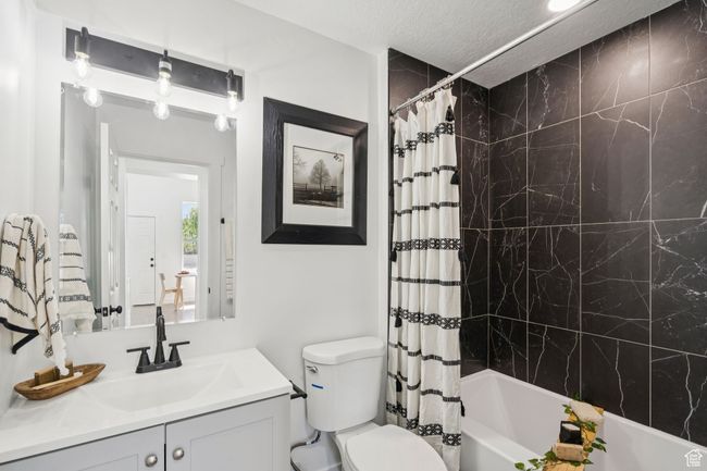 2nd Bathroom on Main Floor | Image 36