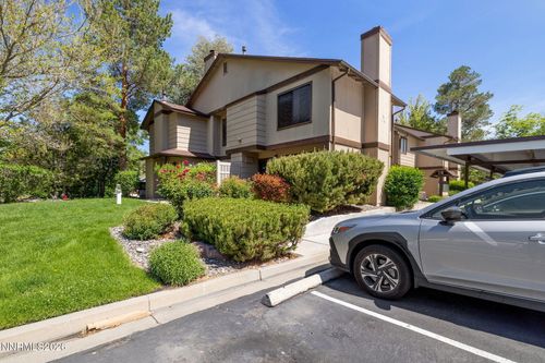 4550 Matich Dr, Reno, NV, 89502-7017 | Card Image