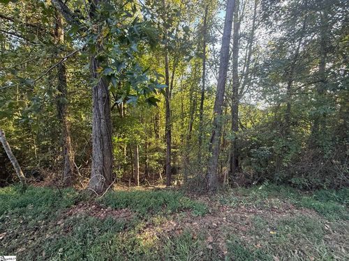 121 Harbor Lane, Townville, SC, 29689 | Card Image