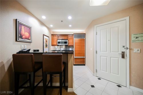 2620-145 Harmon Avenue, Las Vegas, NV, 89109 | Card Image