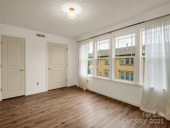 2403 Deermouse Way, Condo with 2 bedrooms, 2 bathrooms and null parking in Hendersonville NC | Image 19