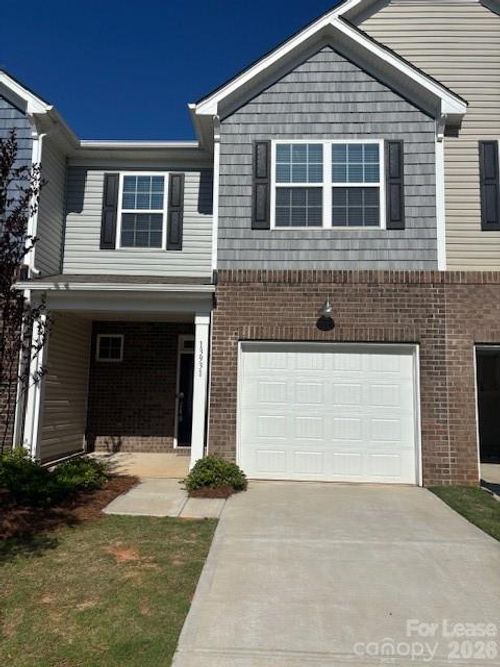 13931 Castle Nook Dr, Charlotte, NC, 28273-7489 | Card Image