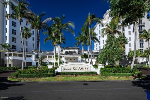 306-3313 Sunset Key Cir, PUNTA GORDA, FL, 33955-3907 | Card Image