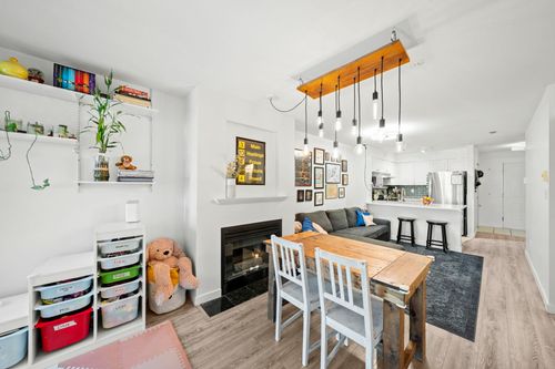 315-760 Kingsway, Vancouver, BC, V5V3C1 | Card Image