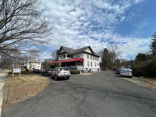 134 Broad St, Stroudsburg, PA, 18360-1590 | Card Image