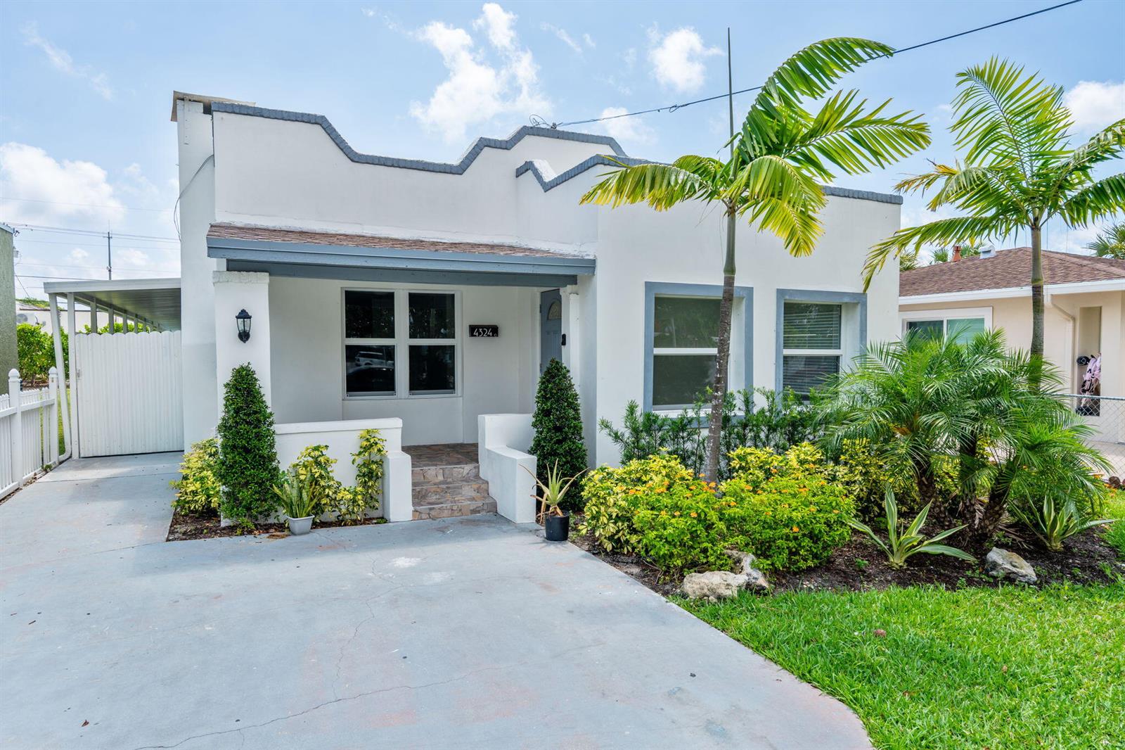 Residential in West Palm Beach 5
