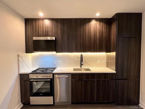 apt-3f-55 99th St, Corona, NY, 11368-3735 | Card Image