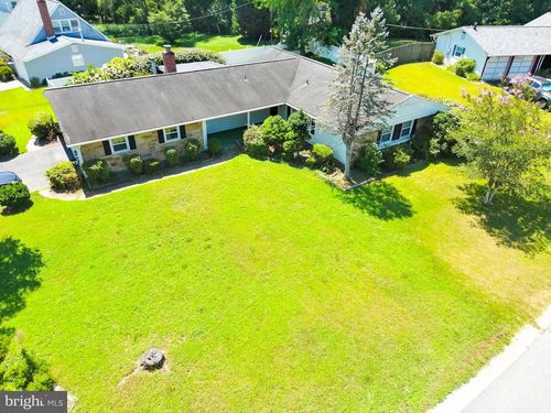 16022 Pond Meadow Ln, BOWIE, MD, 20716-1869 | Card Image