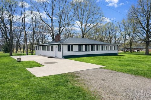 170 Ne 1011 Rd, Knob Noster, MO, 65336 | Card Image