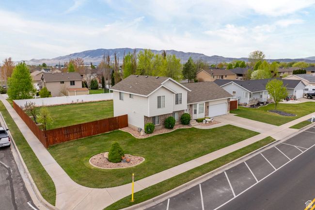 Bird's eye view with a mountain view and a residential view | Image 55