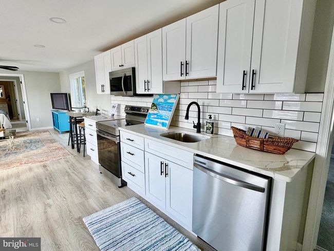 17707 - 10 Carriage Ln, House other with 3 bedrooms, 2 bathrooms and null parking in REHOBOTH BEACH DE | Image 6