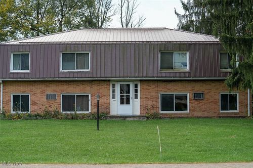 1310 Mishler St Ne, Alliance, OH, 44601-1586 | Card Image