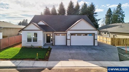 211 Ne Broadway St, Sublimity, OR, 97385 | Card Image