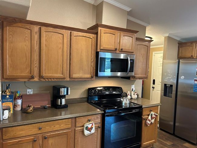 Lots of Cabinets. | Image 15