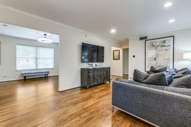 605 Devonshire Dr, House other with 2 bedrooms, 2 bathrooms and null parking in Richardson TX | Image 9