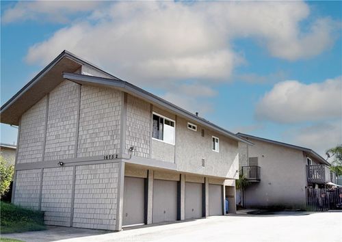 a-16752 Sims, Huntington Beach, CA, 92649 | Card Image