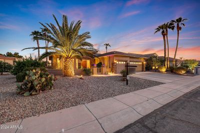 15217 W Daybreak Drive, House other with 2 bedrooms, 3 bathrooms and null parking in Surprise AZ | Image 2