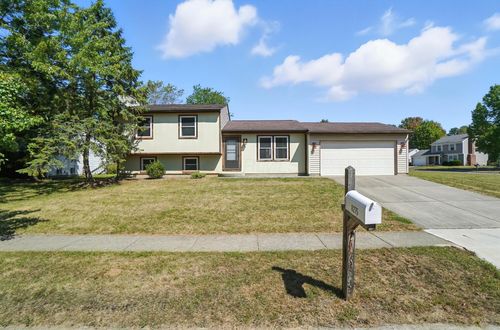8275 Waco Ln, Powell, OH, 43065-9577 | Card Image