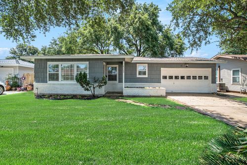 6709 Fairway Dr, Galveston, TX, 77551-1815 | Card Image