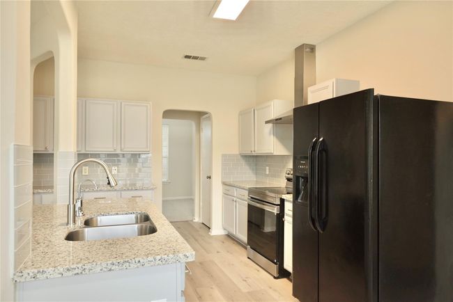 23902 Spring Way Dr, House other with 4 bedrooms, 3 bathrooms and 2 parking in Spring TX | Image 14