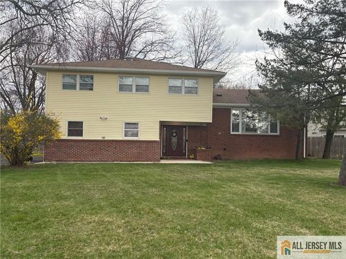 2 Ventnor Dr, Edison, NJ, 08820-2734 | Card Image