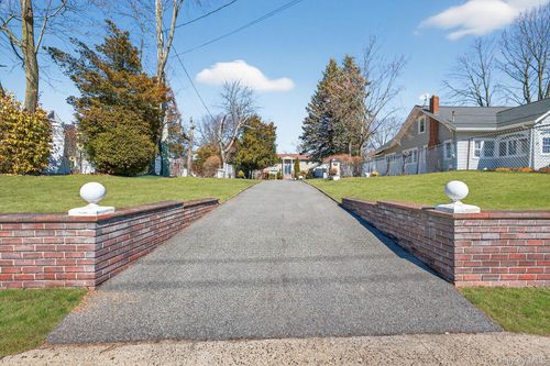 379 Washington Ave, Roosevelt, NY, 11575-1849 | Card Image