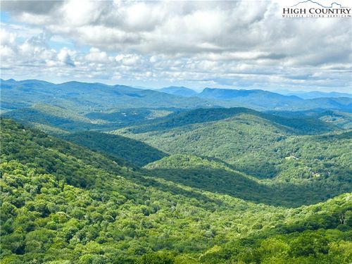 2718-303 Sugar Top Drive, Sugar Mountain, NC, 28604 | Card Image