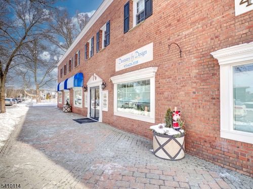 76 Broadway, Denville, NJ, 07834-2764 | Card Image