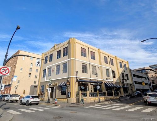 201-1001 Wharf St, Victoria, BC, V8W1T6 | Card Image